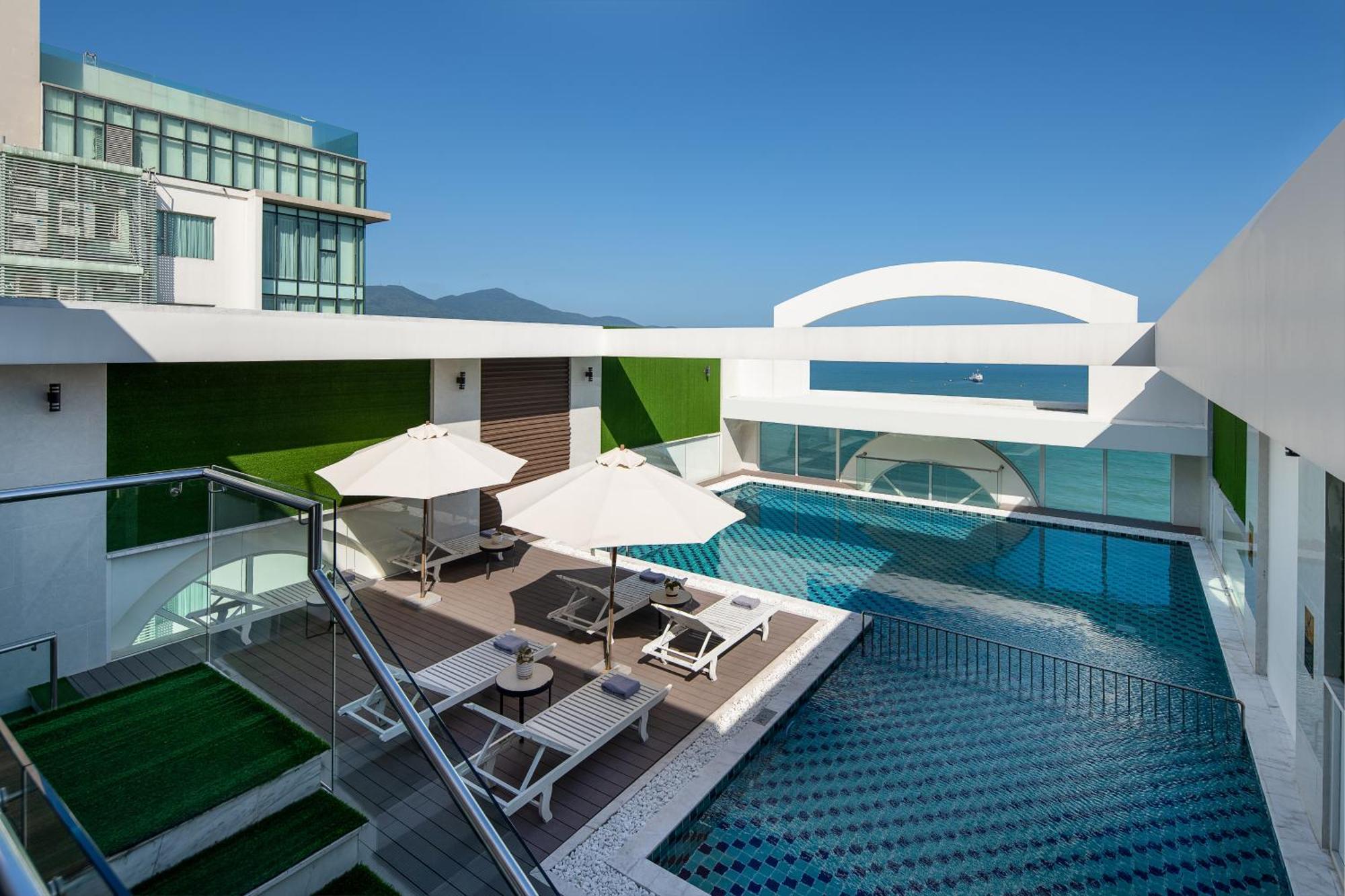 Paracel Beach Hotel Дананг Екстериор снимка